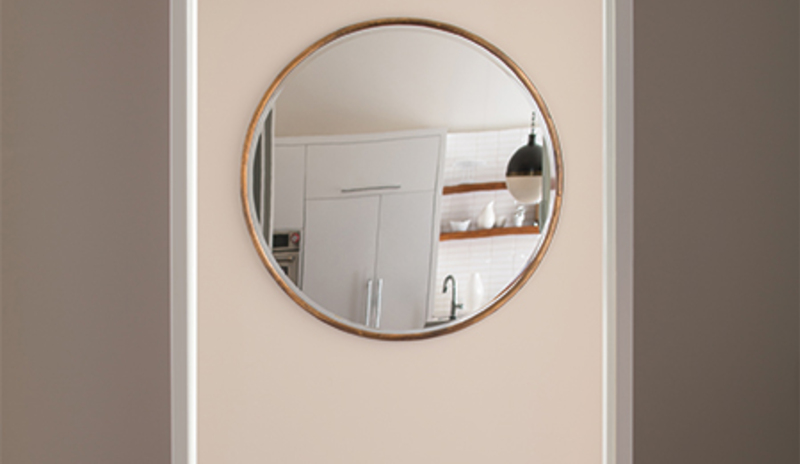 Neutral paint color on entryway walls
