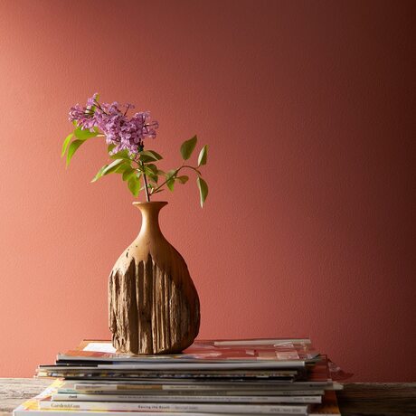 With its playful pink and orange undertones, Rosy Peach 2089-20 will make you rethink reds.